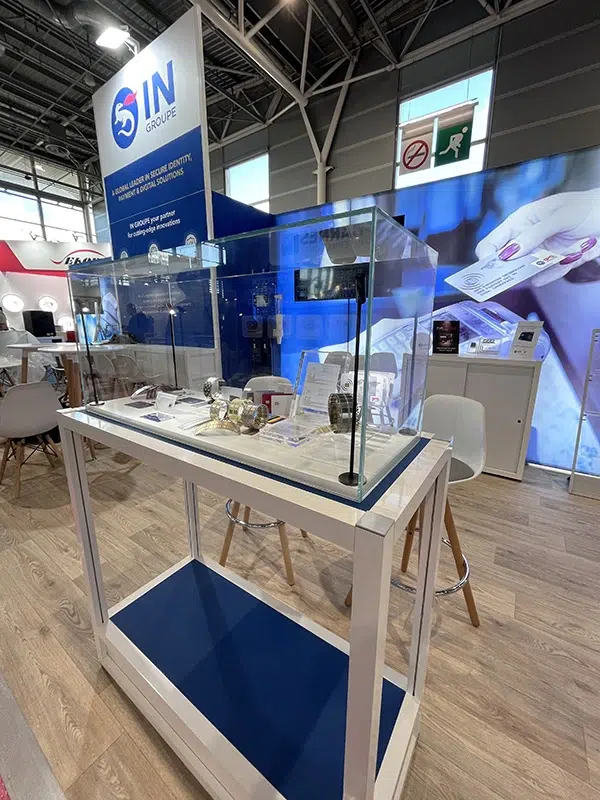 Détail de la vitrine IN GROUPE sur le salon TRUSTECH à Paris - Porte de Versailles